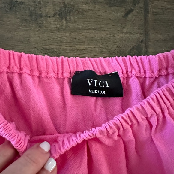 Vici Connah Pink off the shoulder Dress Size M - Picture 5 of 5